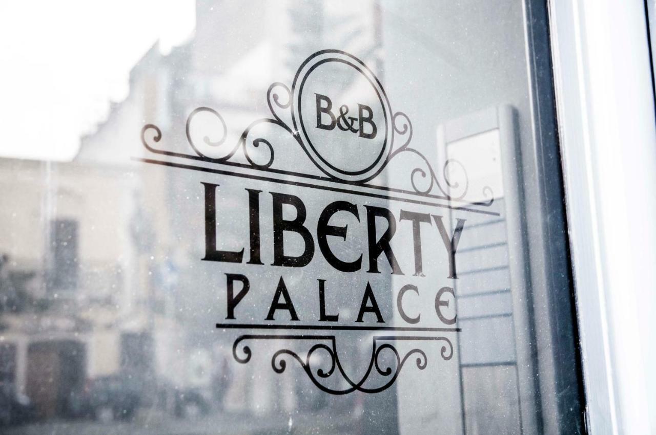 Liberty Palace ミラッツォ エクステリア 写真